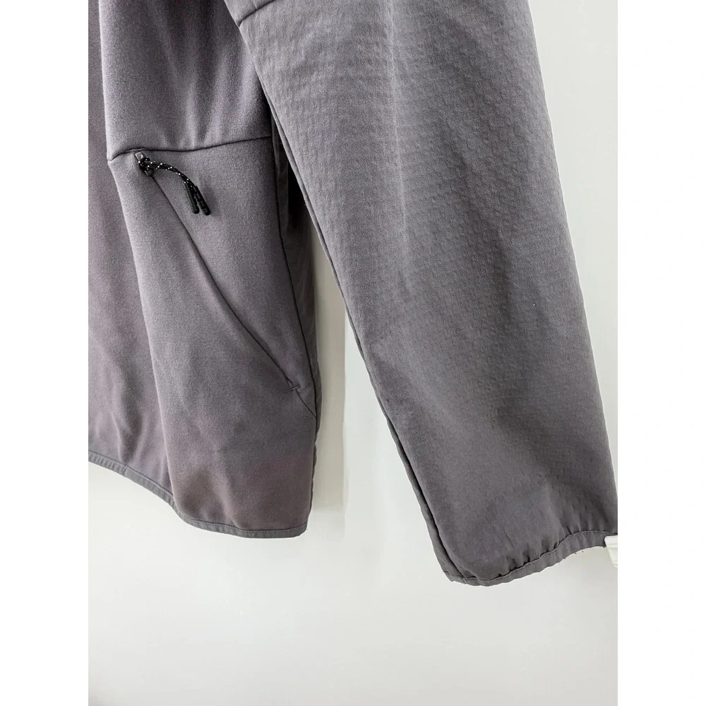 adidas Mens XL Gray 1/4 Zip Pullover Sportcore Athleisure Gorpcore Techwear